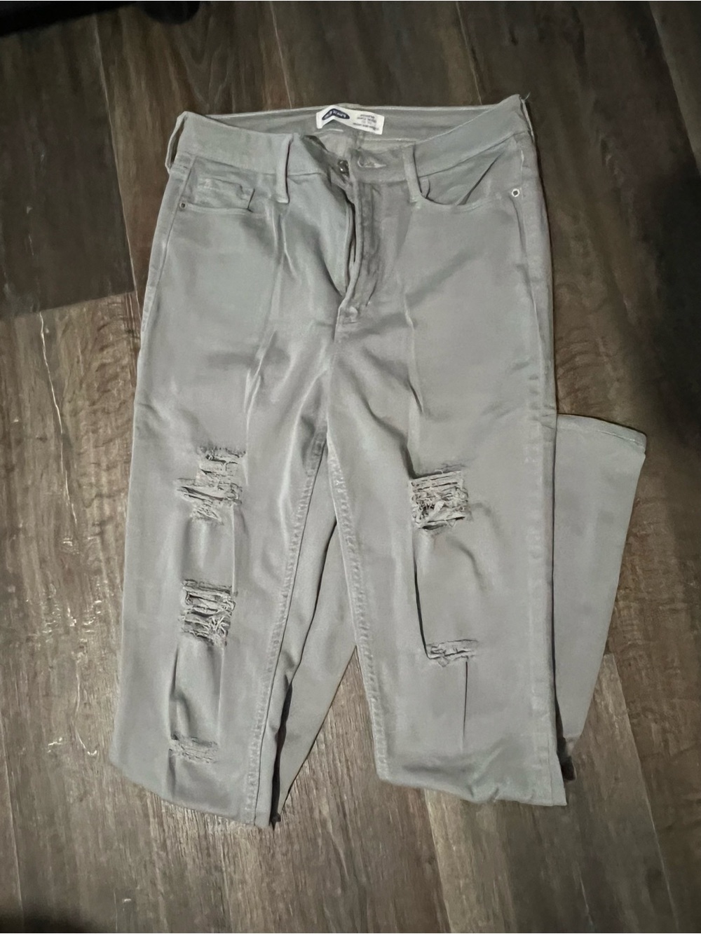 American Eagle Outfitters Gray Distressed Skinny Jeans
